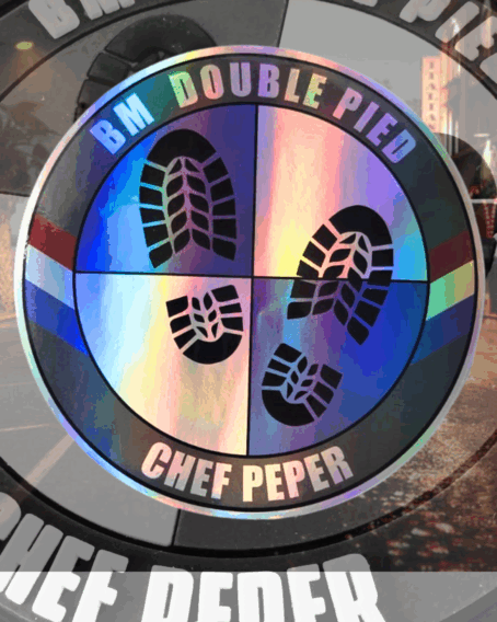 STICKER Holographique BM DOUBLE PIED ( 13 cm )