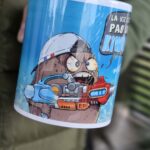 TASSE "la vie c'est pas un kiwi " bleu