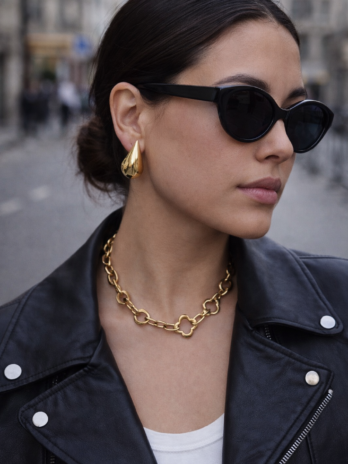 Boucles d’oreilles goutte dorée – Bijou femme minimaliste chic | KF Forever