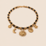 Collier chaîne dorée avec breloques soleil lune étoile | KF Forever