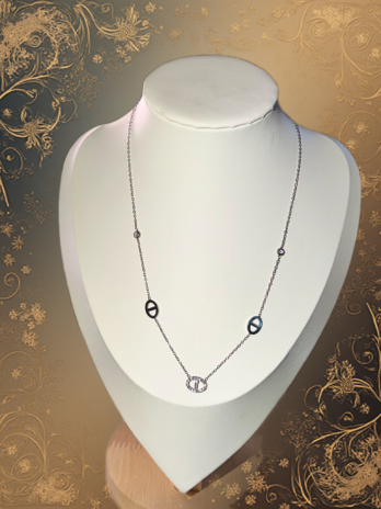 Collier “L’Essentielle”