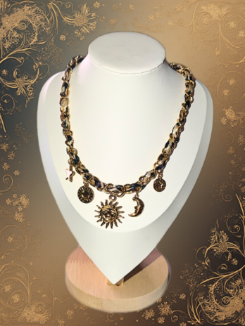 Collier “L’Éclat des Signes”