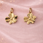 Boucles d’oreilles fleur dorée – Bijou femme élégant et minimaliste | KF Forever