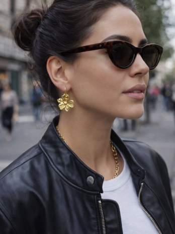 Boucles d’oreilles fleur dorée – Bijou femme élégant et minimaliste | KF Forever