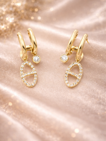 Boucles d’oreilles créoles dorées avec pendentif cristal | KF Forever