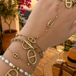 Chaine de Main Maille Marine